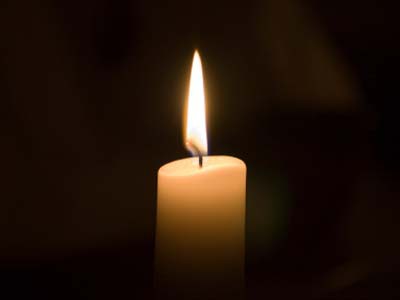 В семье нашего форумчанина горе - Свечка.jpeg