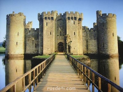 Средневековый замок.